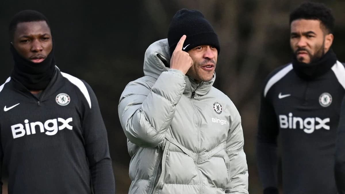Why Rosenior failed at Chelsea, and what club must change for next manager