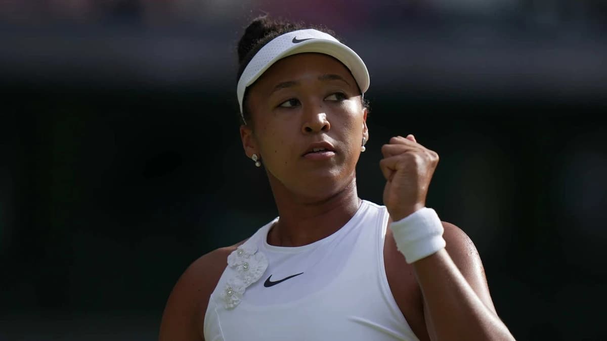 Wimbledon: Naomi Osaka knocks top seed Aryna Sabalenka out as Novak Djokovic tops Roger Federer's re