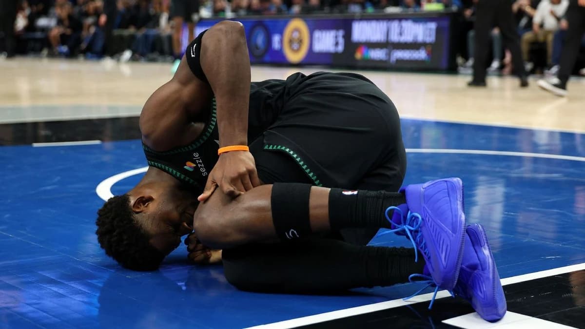 Wolves lose Edwards, DiVincenzo in Game 4 win