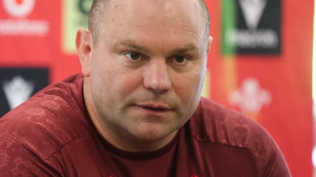 Women's Six Nations: Wales looking to back up grit in Ireland