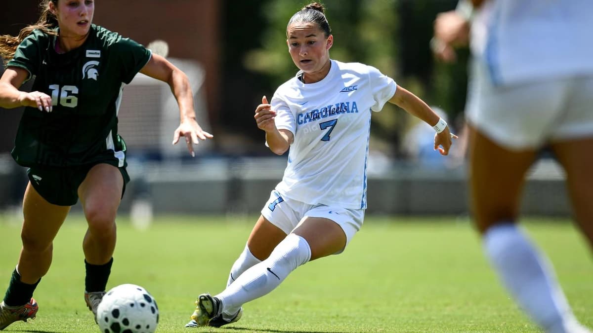 Women’s Soccer Falls To No. 5 Michigan State, 3-2