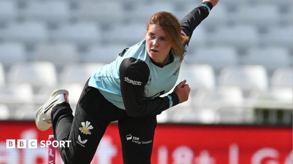 Women's T20 Blast: Surrey beat Blaze to go top & Yorkshire beat Somerset