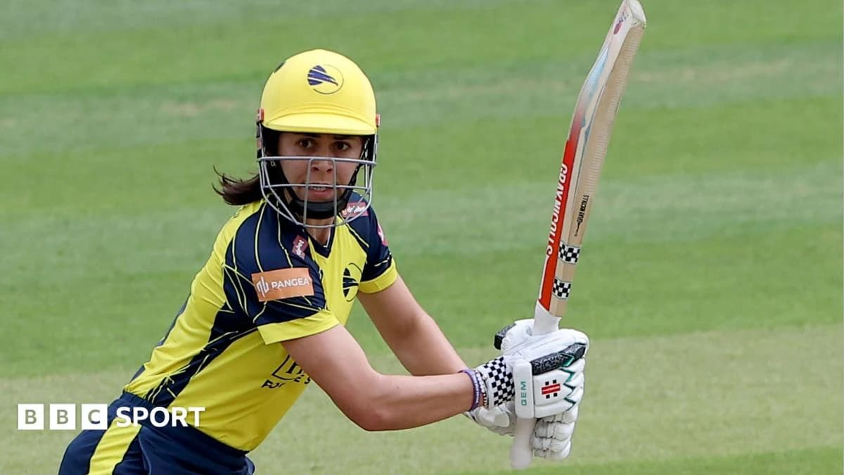 Women's T20 Blast: Wins for Hampshire, The Blaze, Surrey and Warwickshire