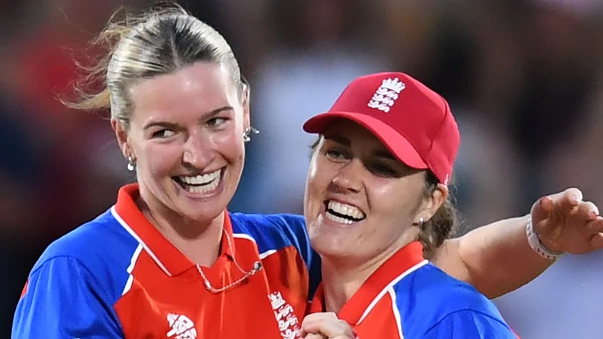 Women's T20 World Cup: England beat South Africa to reach final as captain Nat Sciver-Brunt stars on