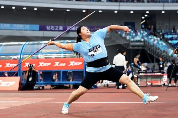 Yan and Russell reign supreme in Xiamen with second-best marks in history