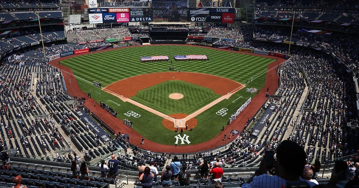 Yankees, Apollo Sports Capital close $2.6B financing deal