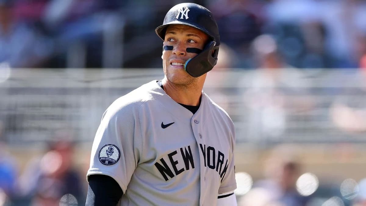 Yankees pull Judge vs. Twins due to leg tightness