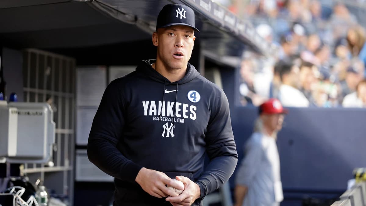 Yankees slugger Aaron Judge has stress fracture in rib, expected to miss significant time