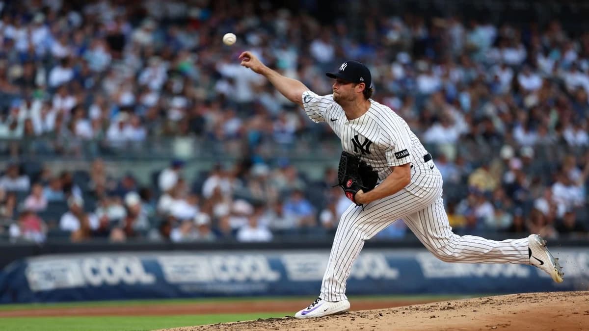 Yanks' Boone laments sticking with Cole in loss