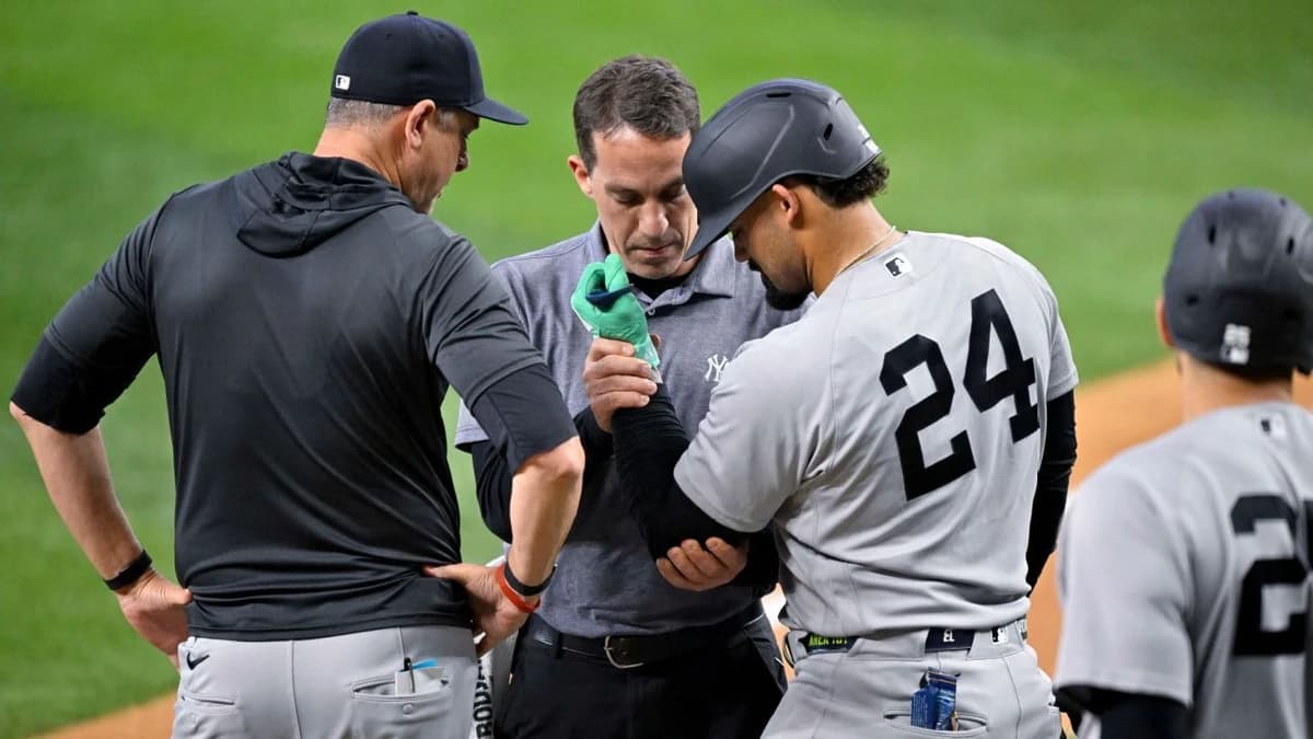 Yanks' Dominguez hurt; Cole progresses in rehab