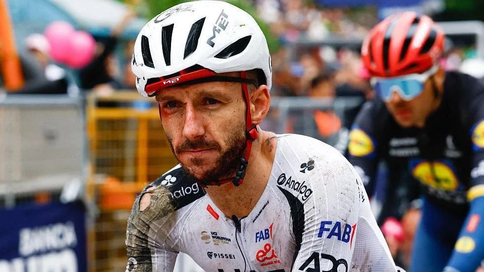 Yates out of Giro as Magnier wins third stage
