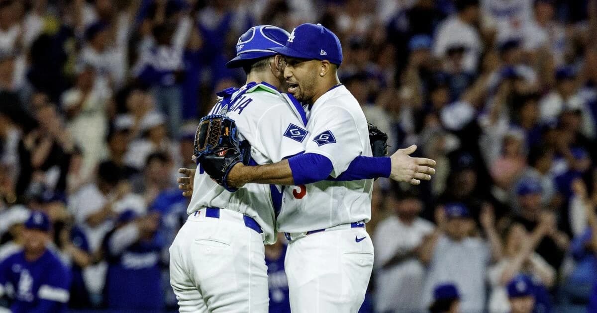 Yoshinobu Yamamoto shines, Edwin Díaz struggles in Dodgers’ win over Brewers