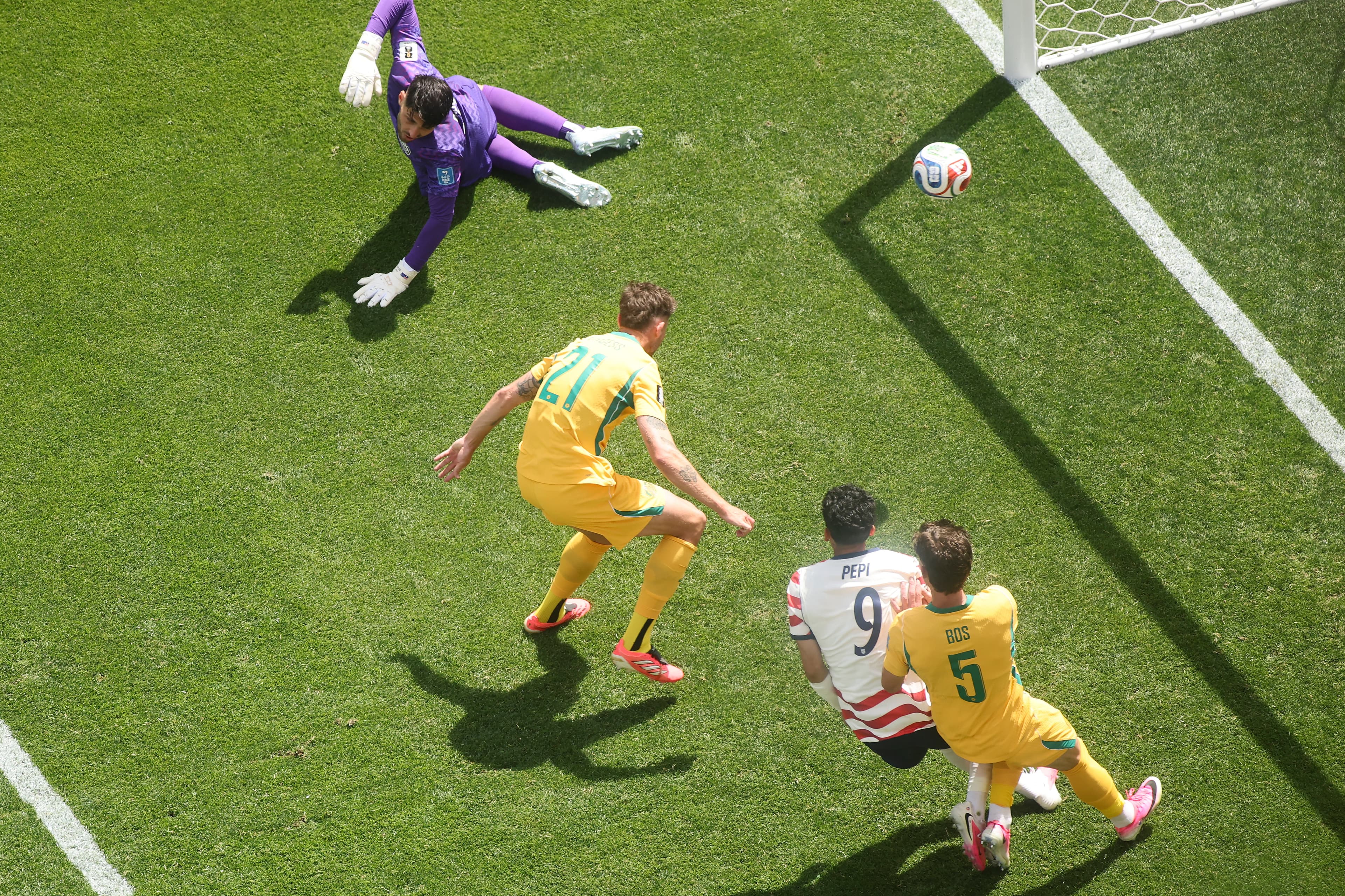 SUA - Australia 2-0, ACUM, pe digisport.ro, etapa a doua de la Mondial. Al doilea gol înainte de pau