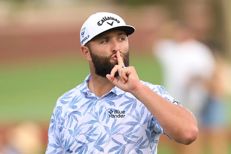 Tour star blasts controversial LIV Golf decision: 'They don't give a s***!'